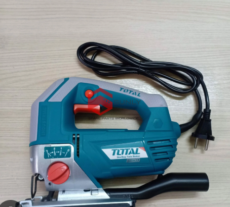 Máy cưa lọng Total