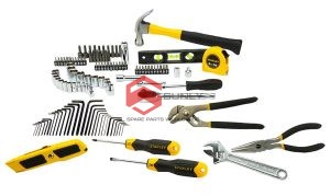 Total và Stanley: Đánh giá về độ bền và giá cả
