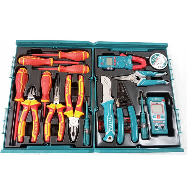 Dụng cụ cầm tay Total